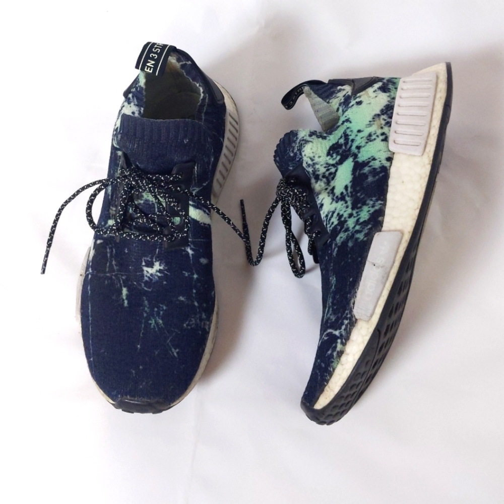 🌿ADIDAS NMDR1 SNEAKERS🌿